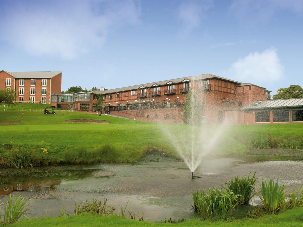 Macdonald Hill Valley Hotel, Spa & Golf Resort Whitchurch  Zewnętrze zdjęcie